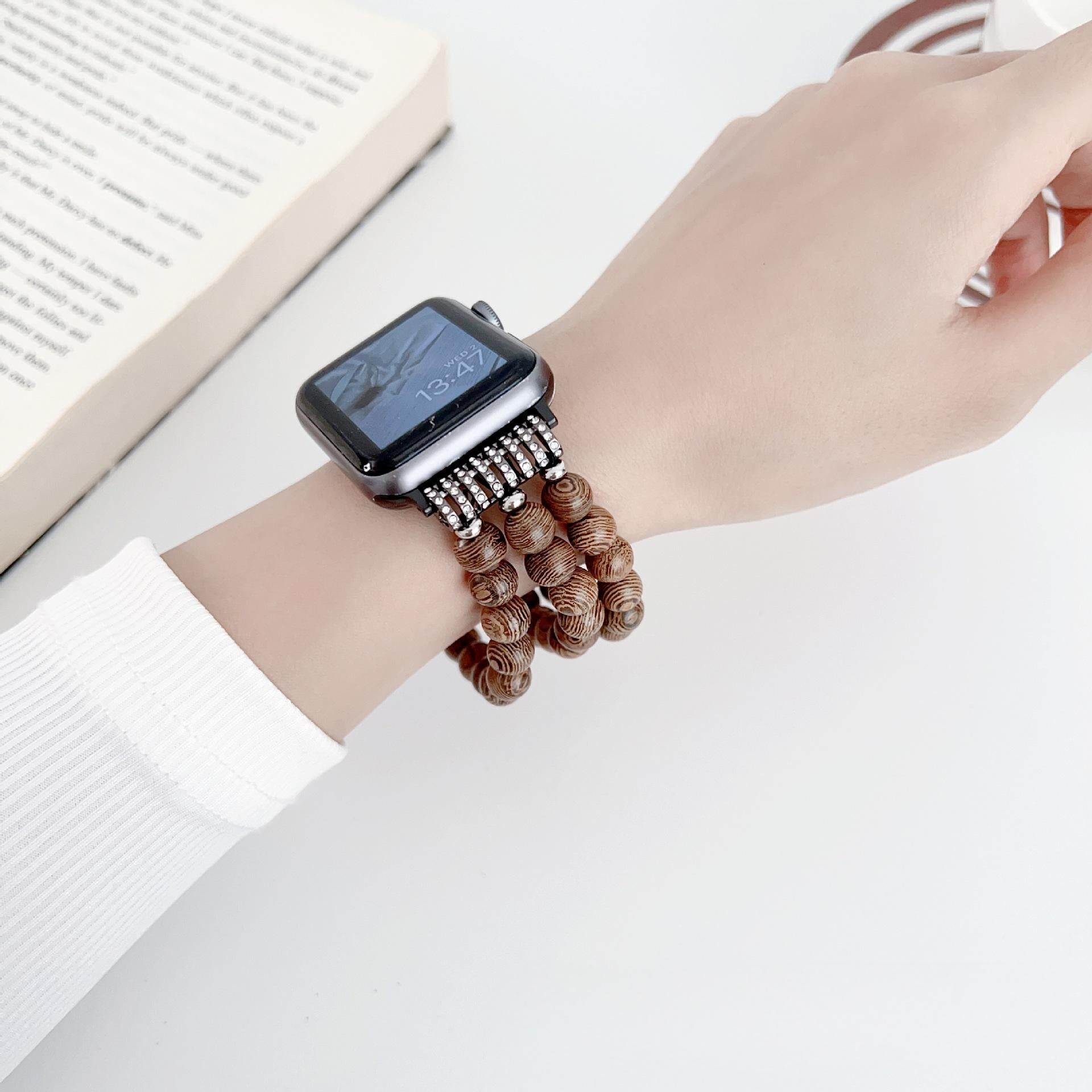 Pulseira para Apple Watch com contas de madeira castanha