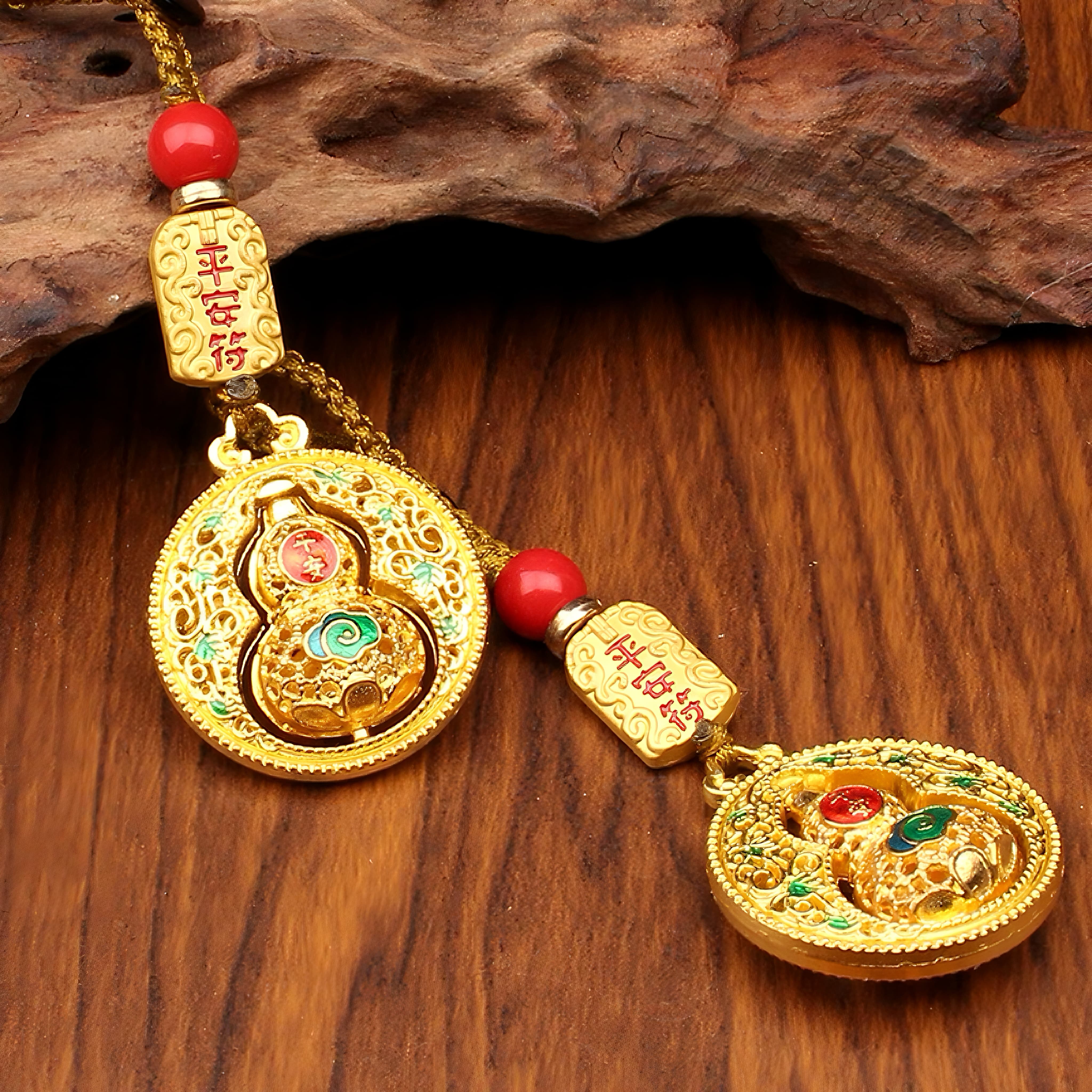 Peace & Protection Rotating Hulu Keychain