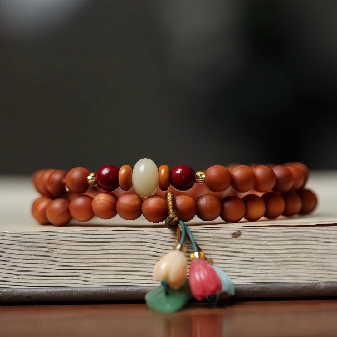 Twin Loop Floral Jade Drop Cliff Cypress Bracelet