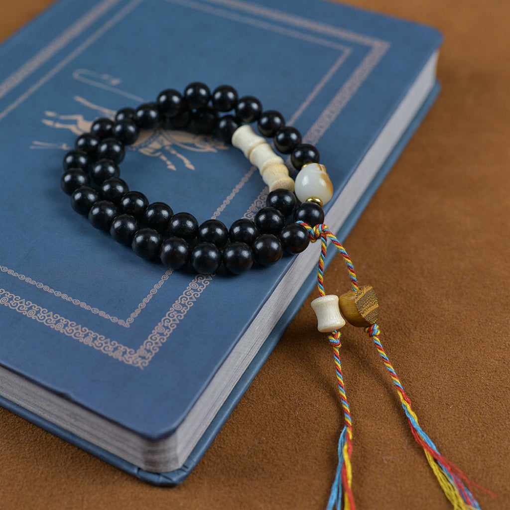 Kitten Paw Dark Ebony e Bracciale di bambù dorato