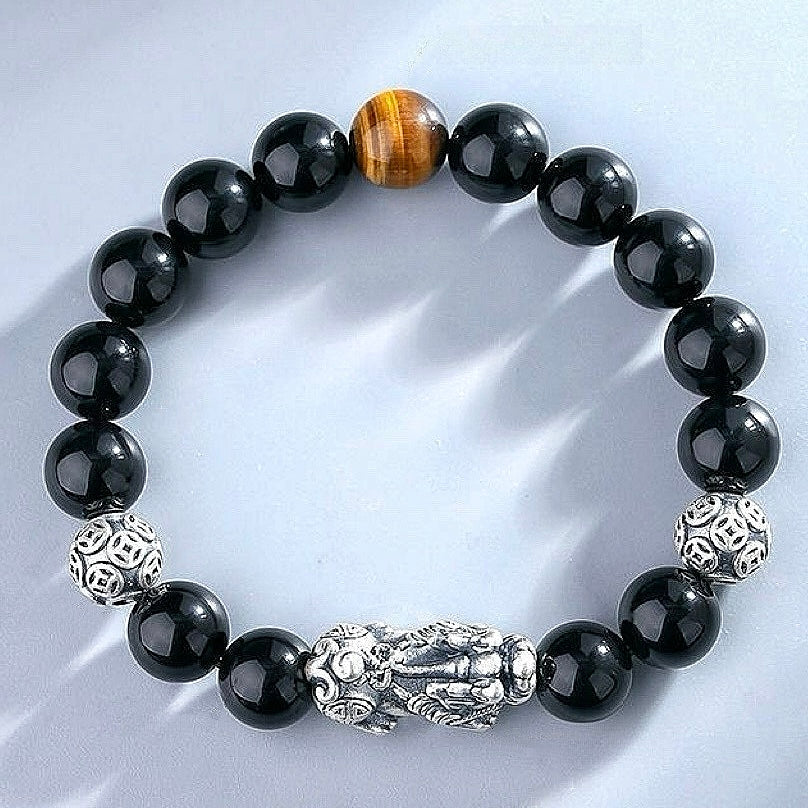 Pulseira Pixiu Feng Shui banhada a prata com contas de obsidiana negra