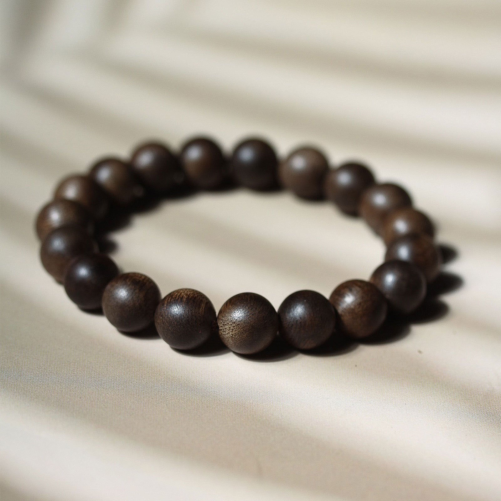 Soft Grain Brunei Agarwood Bracelet