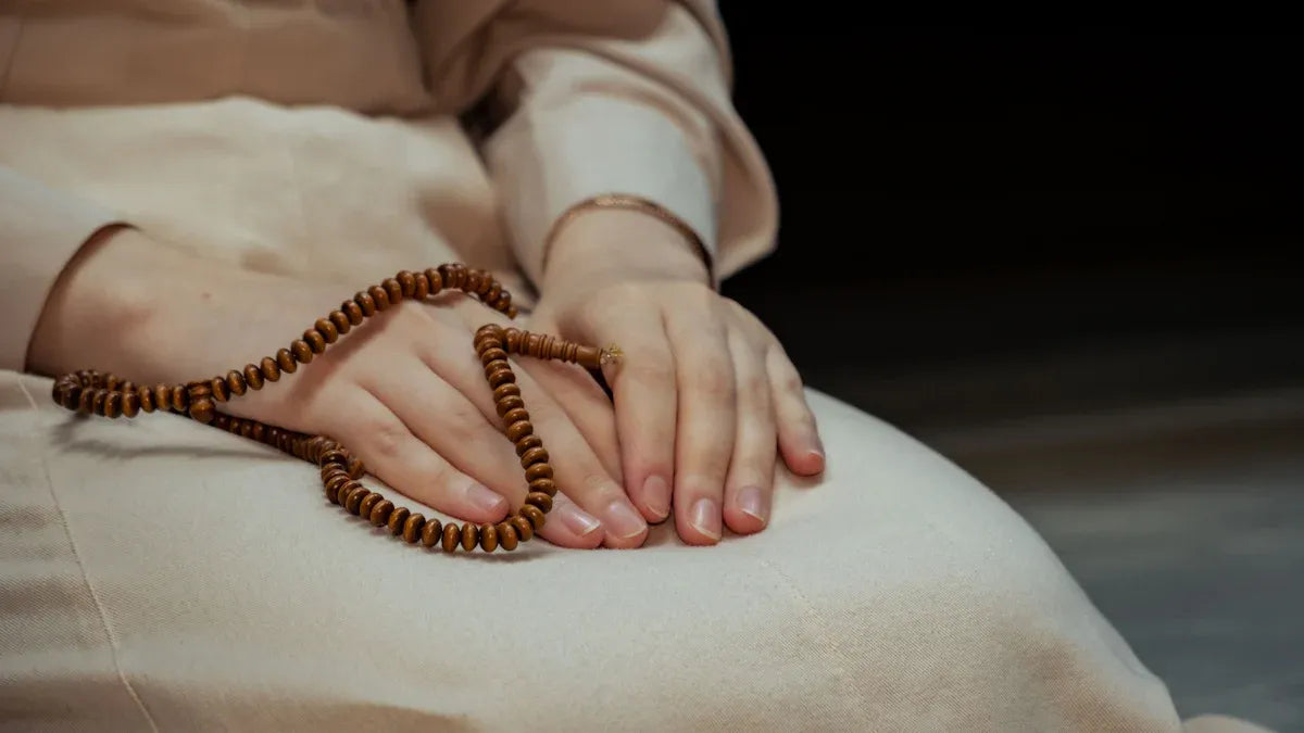 Best Occasions to Gift a Buddha Bracelet: Symbolism and Sentiment