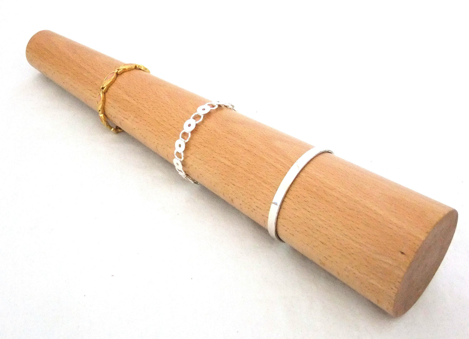 How to Use A Wood Bracelet Mandrel? - KarmaBless