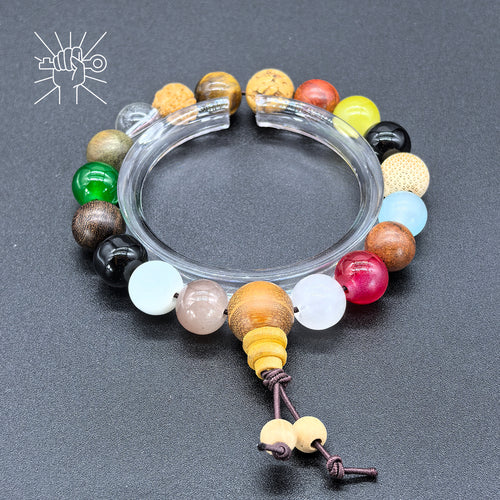 Eighteen Bead Bracelet - Fulfillment Of Wishes — view 1