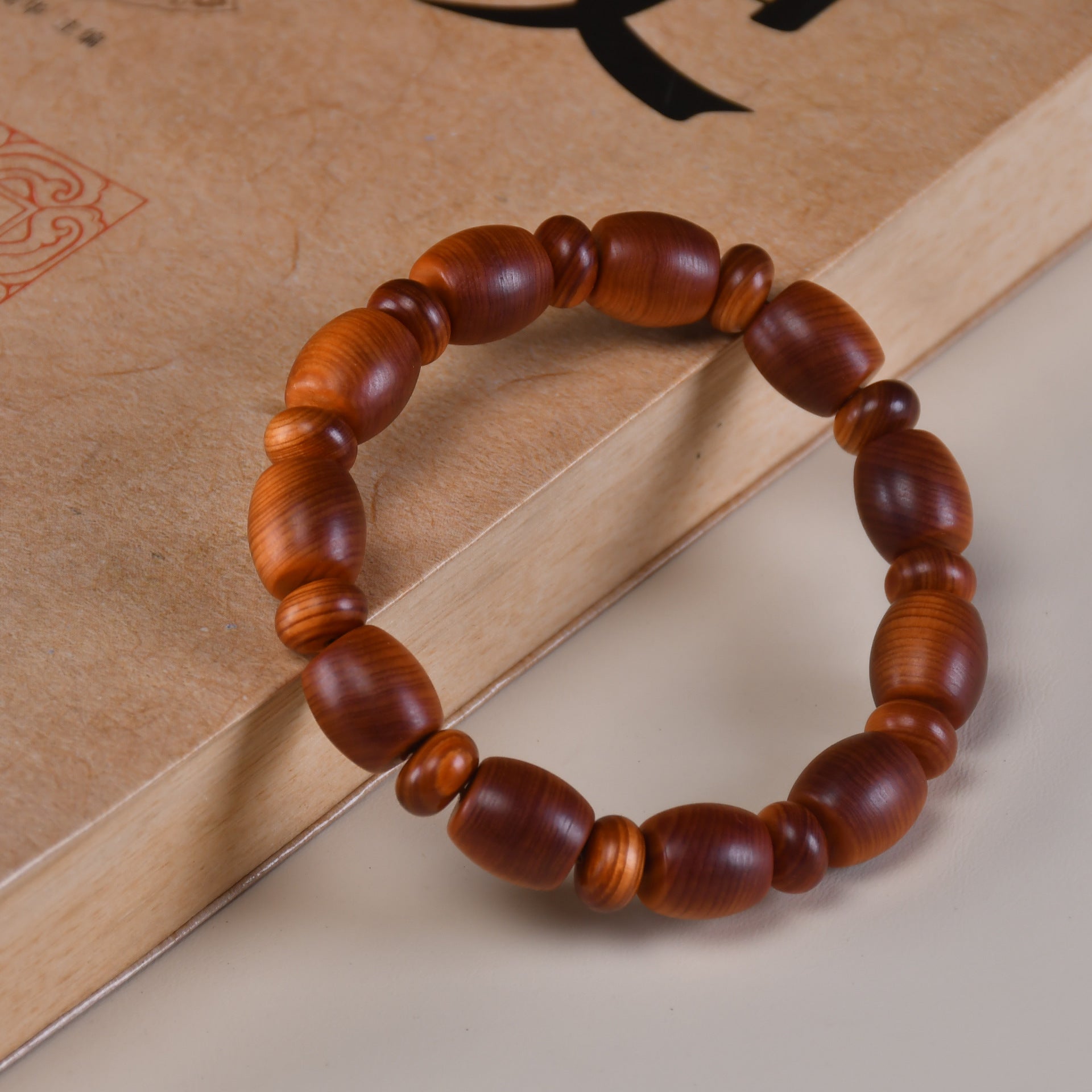 Abacus Bead Cliff Cypress Bracelet