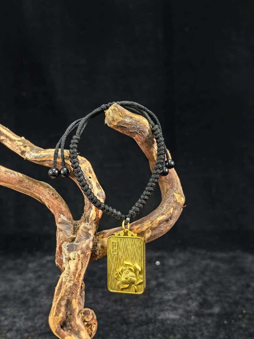 Adjustable Feng Shui Lucky Charm Bracelet with Auspicious Pendant