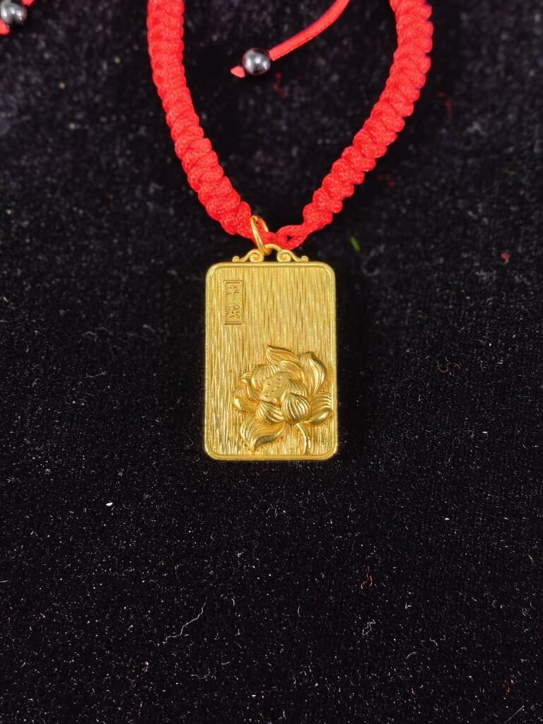 Adjustable Feng Shui Lucky Charm Bracelet with Auspicious Pendant