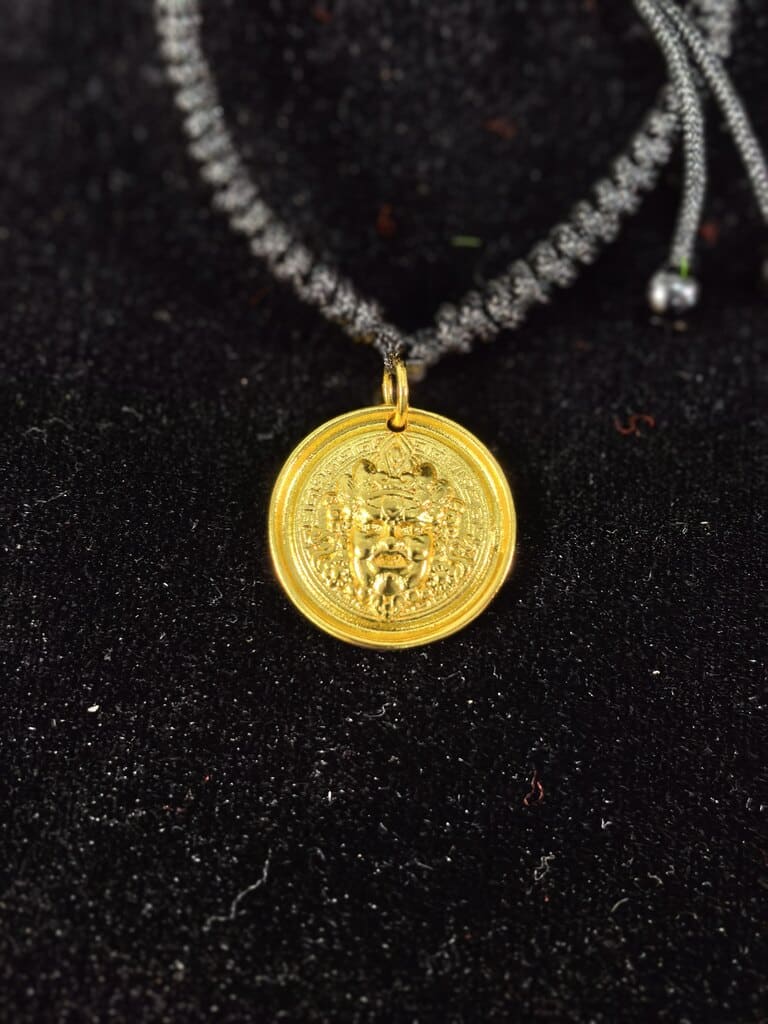 Adjustable Feng Shui Lucky Charm Bracelet with Auspicious Pendant