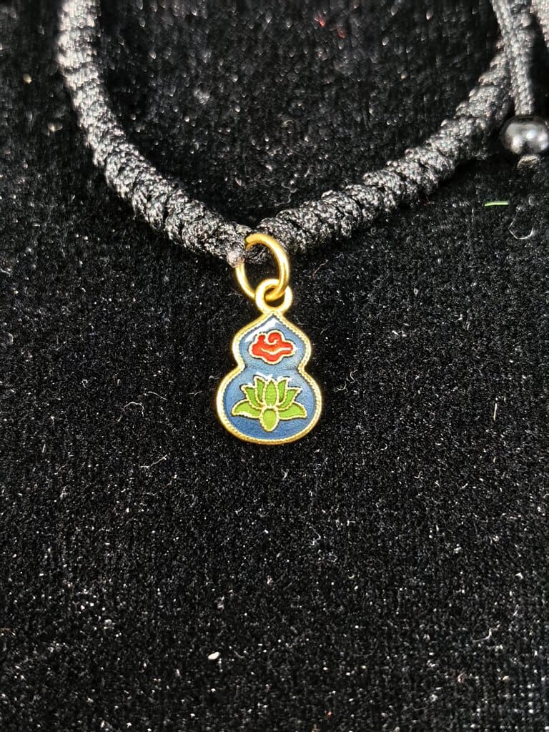 Adjustable Feng Shui Lucky Charm Bracelet with Auspicious Pendant
