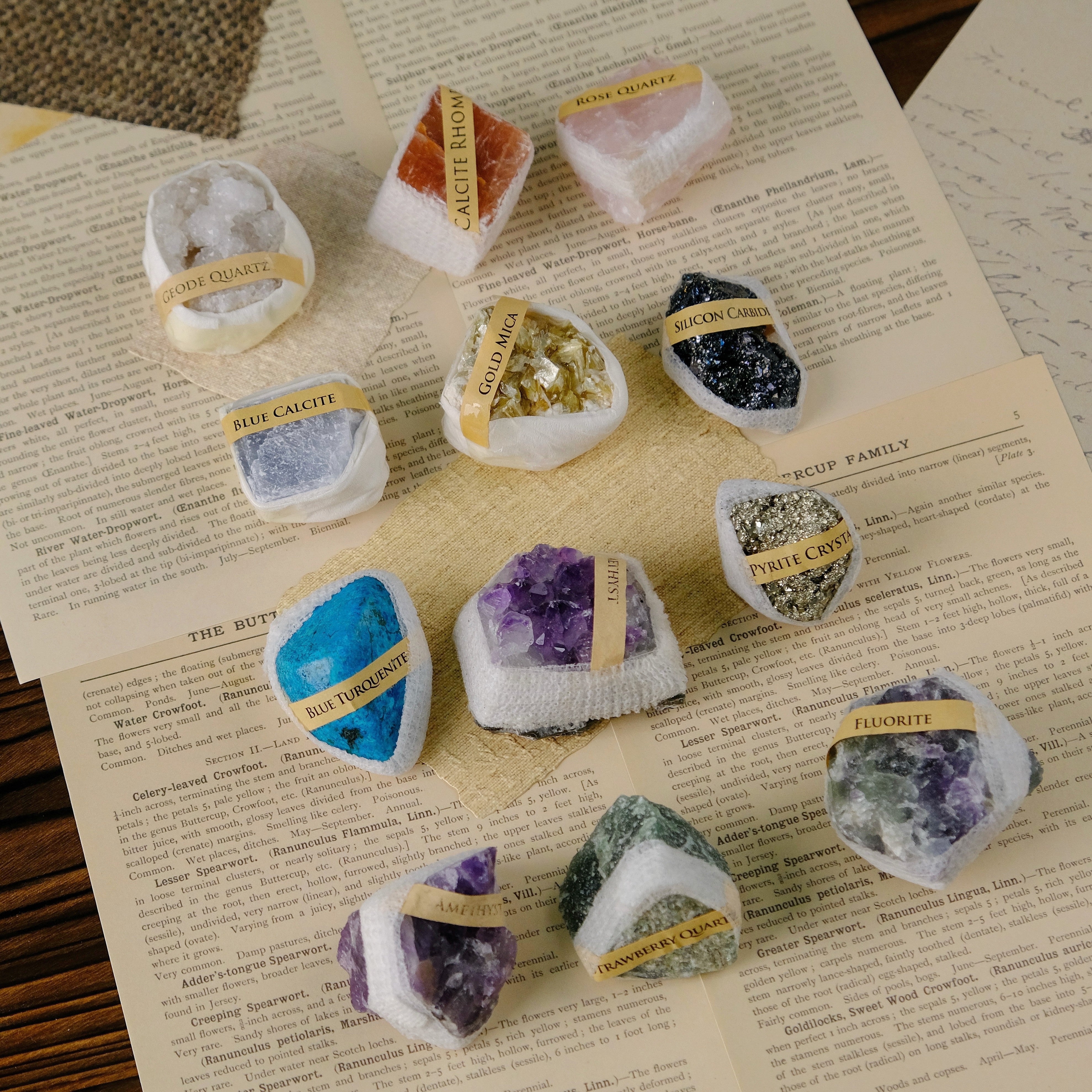 Chakra Radiance Healing Crystal Set - 12pcs