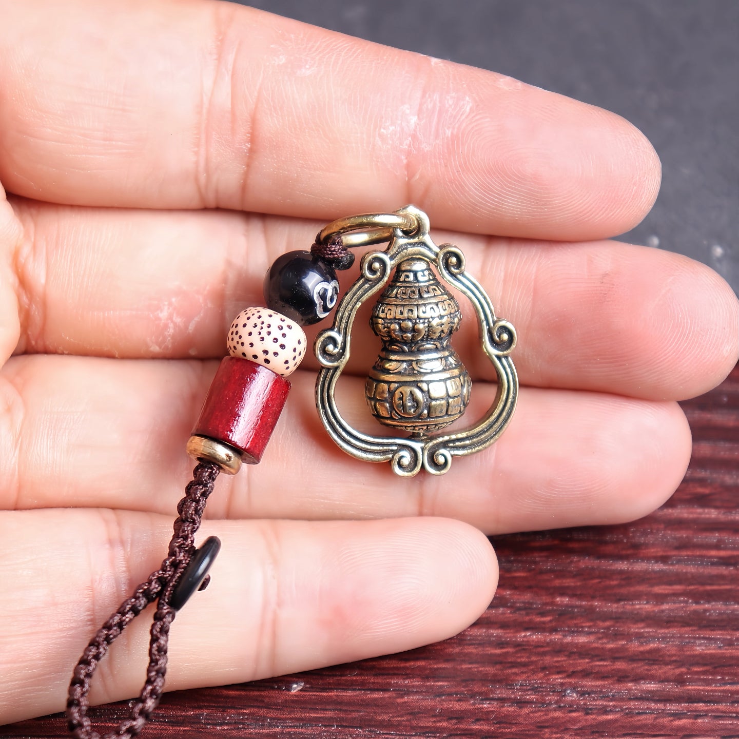 Rotating Brass Hulu Keychain for Peace, Protection & Turning Luck