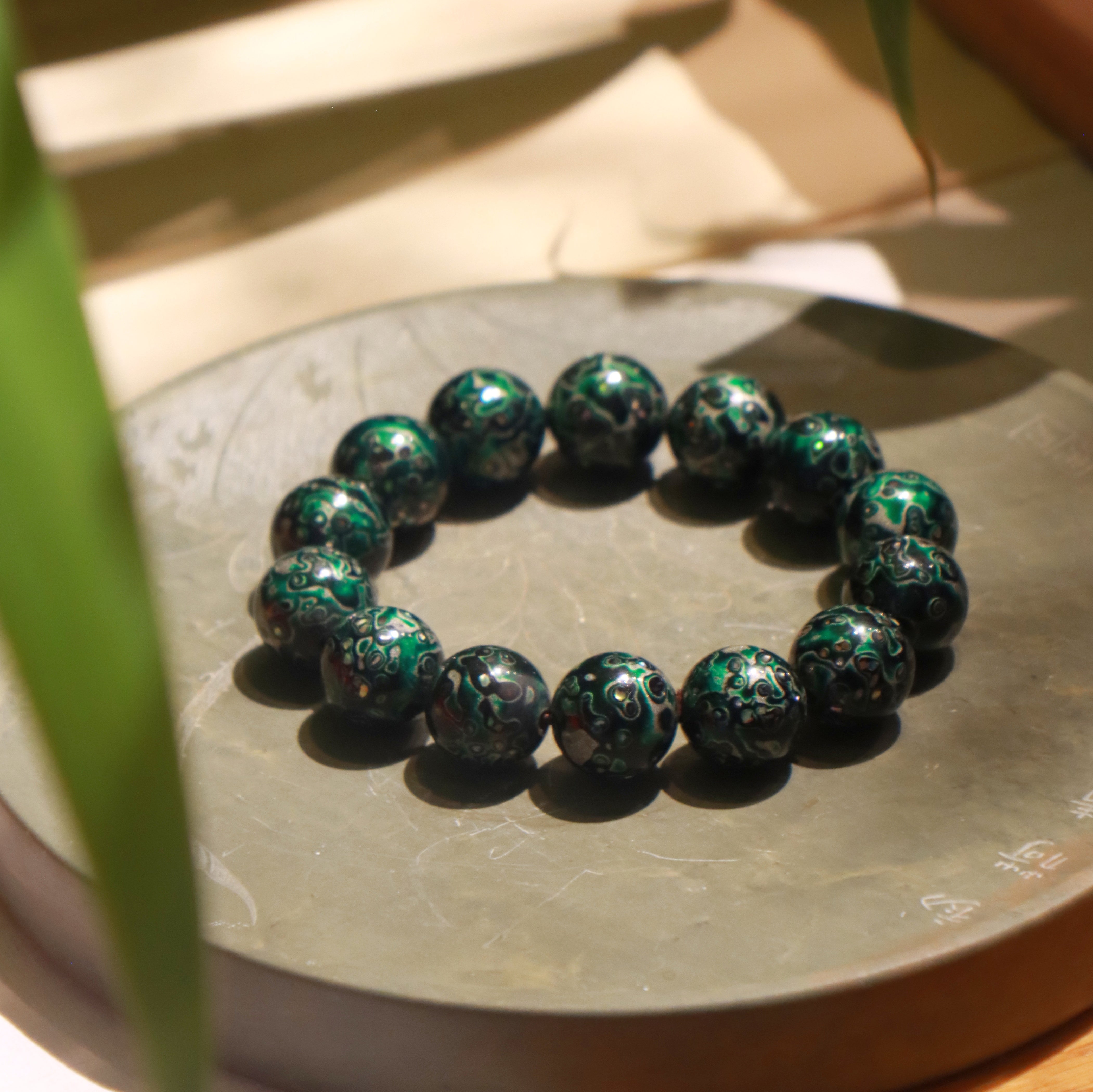 Large Green Lacquer Round Beads Bracelet - Spiritual Connection - Karmabless