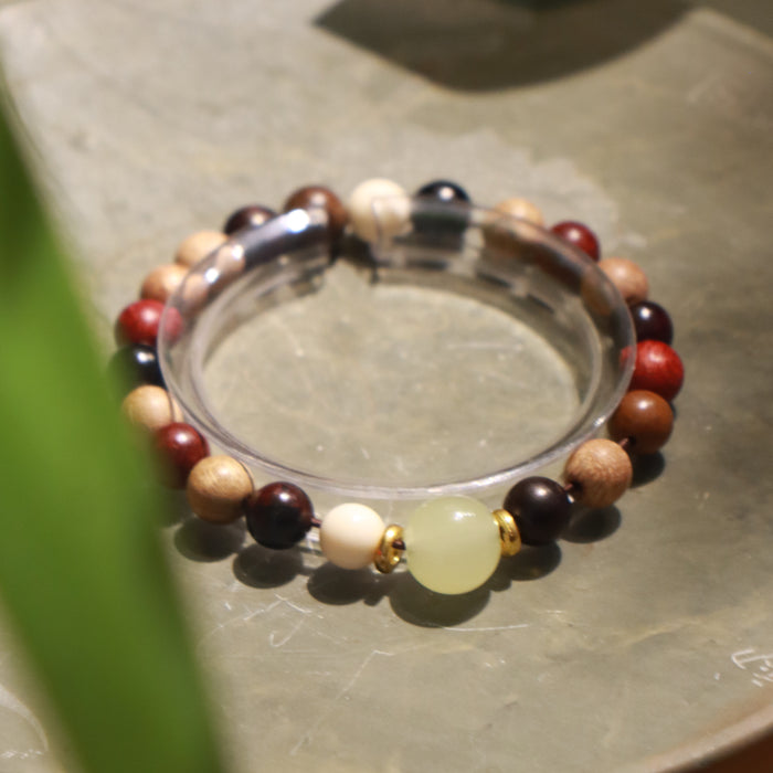 Pulsera de madera múltiple - Energie positiva — close view