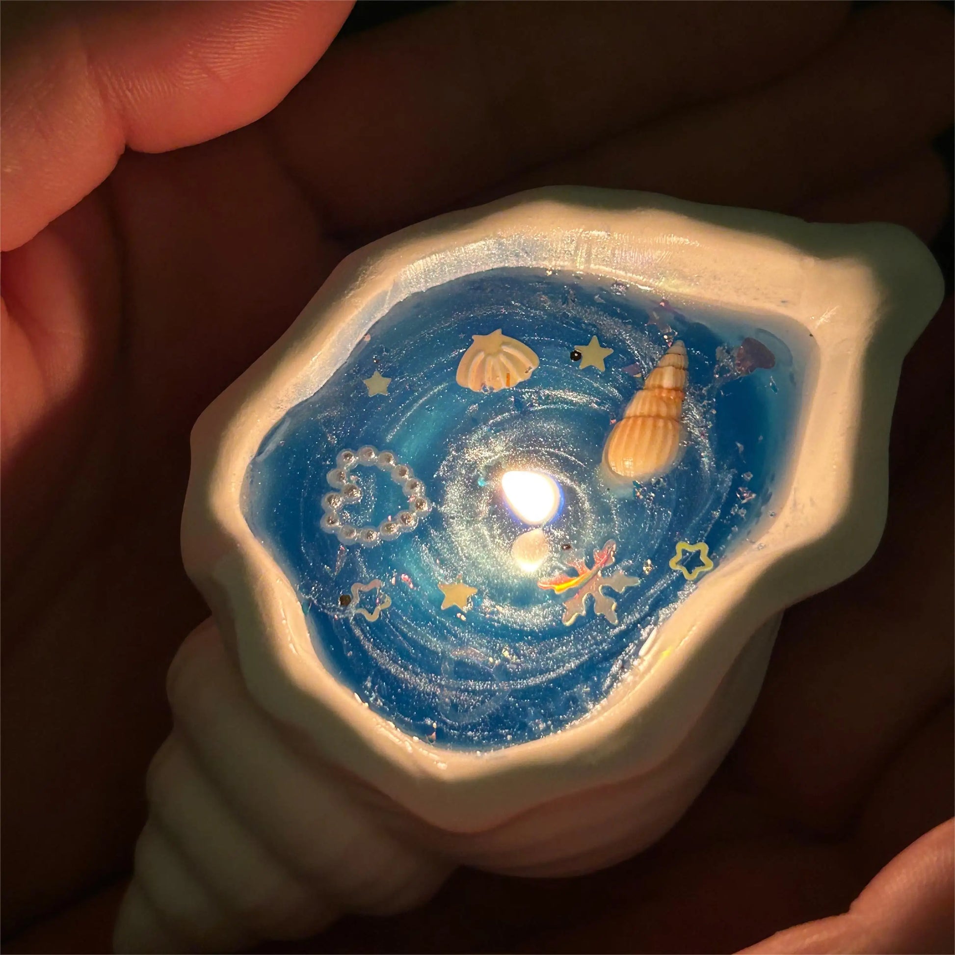 Starlit Ocean Seashell Aromatherapy Scented Candle Blue 3